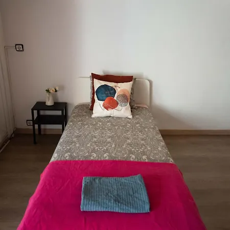 Hostel By Eixample Barcelona