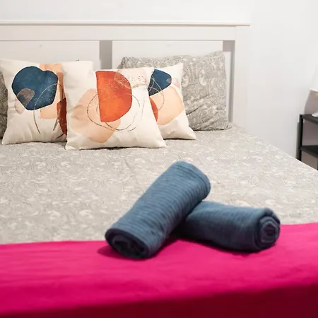 Hostel By Eixample Barcelona